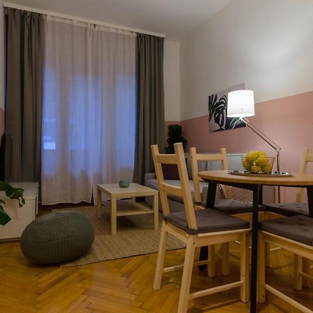 Studio Next To Kiraly Street Kd11 Apartment Budapest Luaran gambar