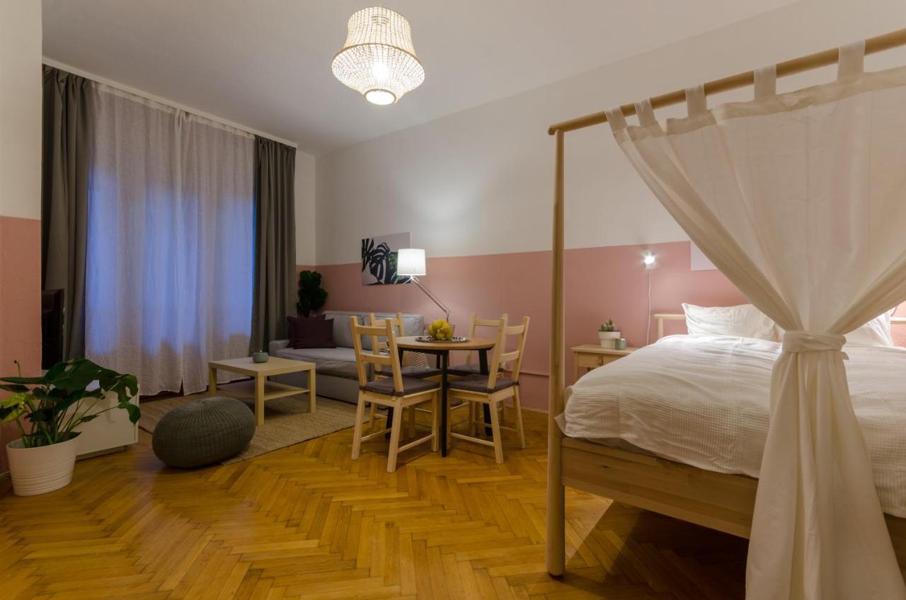 Studio Next To Kiraly Street Kd11 Apartment Budapest Luaran gambar