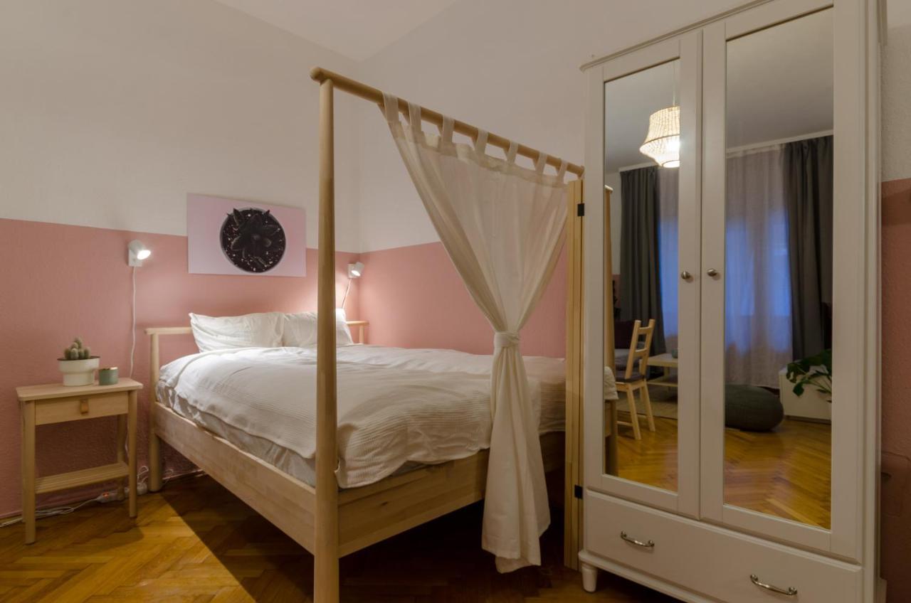 Studio Next To Kiraly Street Kd11 Apartment Budapest Luaran gambar